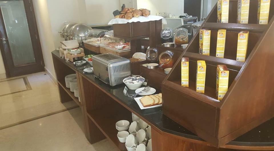 Le Patio Boutique Hotel Beirut Downtown Zewnętrze zdjęcie